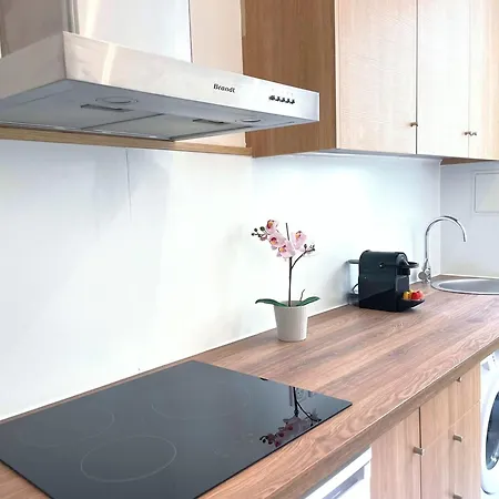 Cosy Hideaway Near Montparnasse Apartamento Paris