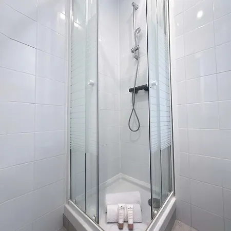 Cosy Hideaway Near Montparnasse Apartment