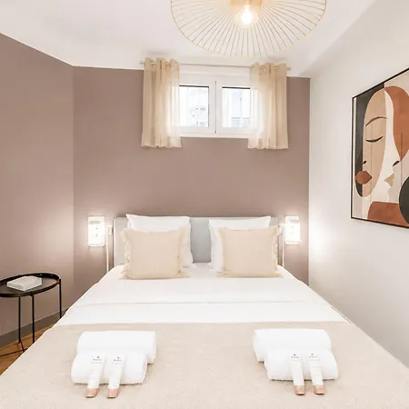 Montparnasse Apartment